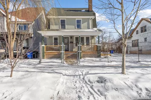 3748 Burns, Detroit, MI 48214
