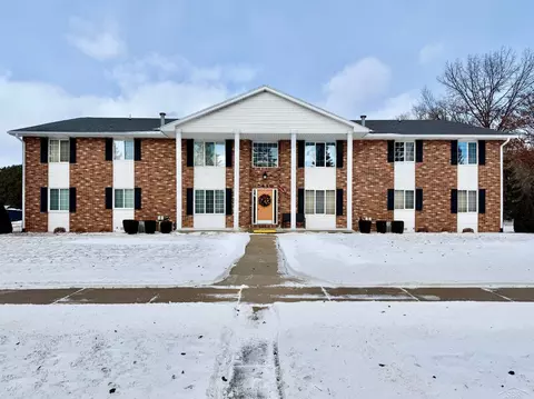 8440 Shields # 102, Saginaw, MI 48609