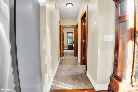 Entry Way - 9652 Bartel, Columbus, MI 48063 photo 1 of 2