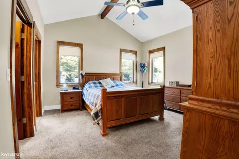 Bedroom - 9652 Bartel, Columbus, MI 48063 photo 1 of 4