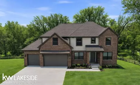 Exterior - 45155 Twin Riv, Macomb, MI 48044 photo 2 of 4