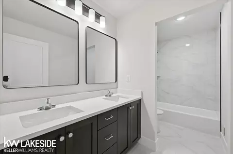 Bath - 45155 Twin Riv, Macomb, MI 48044 photo 5 of 5