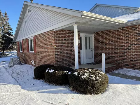 12 Wilshire, Frankenmuth, MI 48734