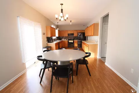 35773 Surrey, Romulus, MI 48174 photo 13