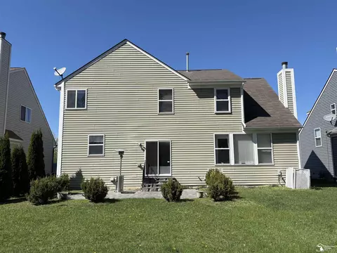 35773 Surrey, Romulus, MI 48174 photo 6