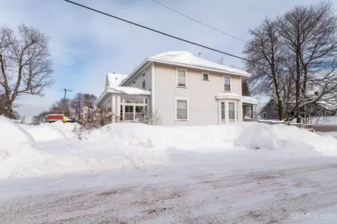 Exterior - 704 N Main, Ishpeming, MI 49849 photo 11 of 13