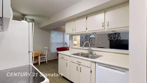 7490 Hampton, Davison, MI 48423 photo 9
