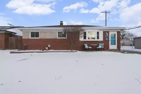 30032 Iroquois, Warren, MI 48088