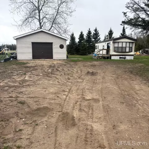 3123 County 416 23rd, Cornell, MI 49818