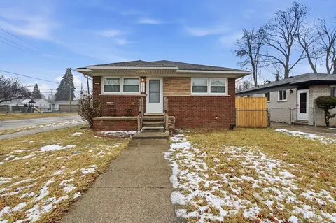 32260 Linderman, Warren, MI 48093