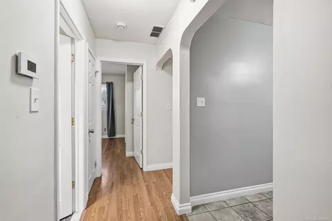 Entry Way - 32260 Linderman, Warren, MI 48093 photo 3 of 3