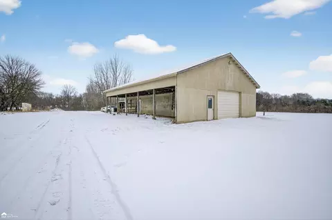 Exterior - 1446 Van Vleet, Flushing, MI 48433 photo 9 of 11