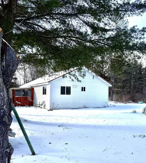 60 S Kingston, Deford, MI 48729