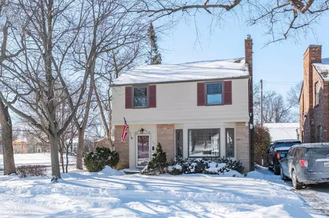 201 Mcmillan, Grosse Pointe Farms, MI 48236 photo 36