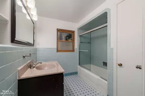 201 Mcmillan, Grosse Pointe Farms, MI 48236 photo 20