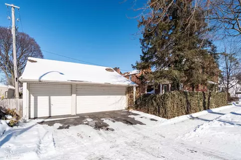 201 Mcmillan, Grosse Pointe Farms, MI 48236 photo 33