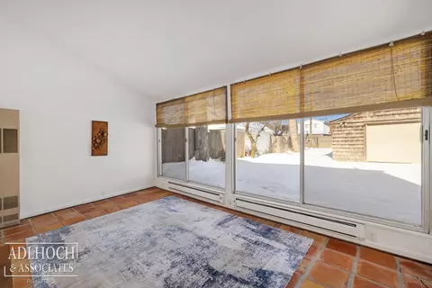 1394 Hampton, Grosse Pointe Woods, MI 48236 photo 12