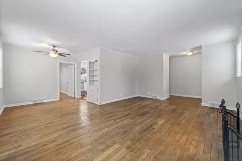 303 E Ml, Capac, MI 48014 photo 11
