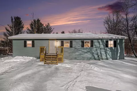 2364 W Huckleberry, Sanford, MI 48657