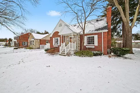 1662 Glendale, Saginaw, MI 48638