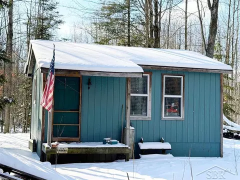 Vl W Stockwell, Harrison, MI 48625