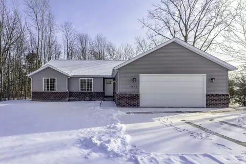 4475 River, East China, MI 48054