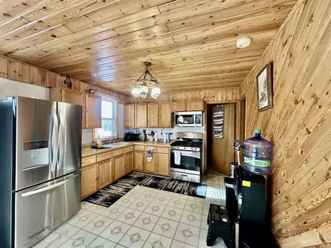 Kitchen - 16350 County Road Cf, Ishpeming, MI 49849 photo 1 of 4