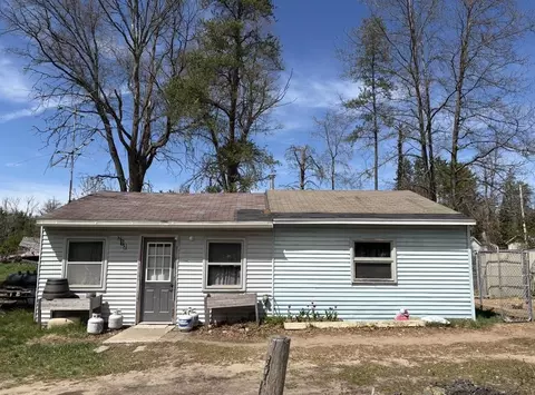Exterior - 212 W W Park, Harrison, MI 48625 photo 2 of 6