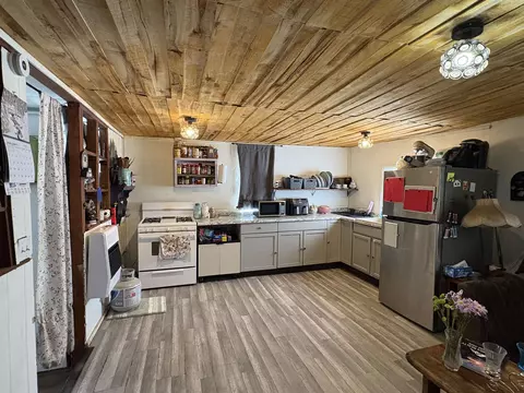 Kitchen - 212 W W Park, Harrison, MI 48625 photo 1 of 1