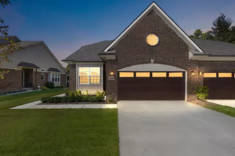 21142 Lilac, Clinton Township, MI 48036