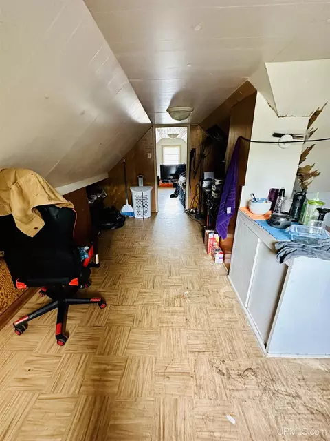 Entry Way - 114 E Superior, Ishpeming, MI 49849 photo 1 of 1