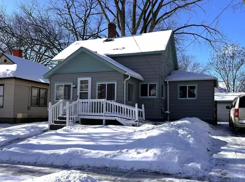 304 S Erie, Bay City, MI 48706