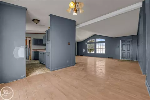 Living - 7677 Hewitt, Greenwood, MI 48006 photo 5 of 5