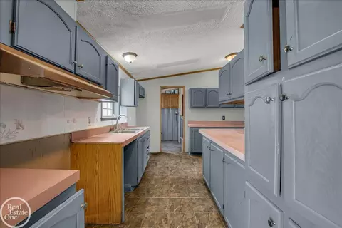 Kitchen - 7677 Hewitt, Greenwood, MI 48006 photo 2 of 3