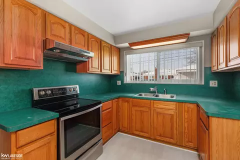 Kitchen - 24555 Willowby, Eastpointe, MI 48021 photo 3 of 3