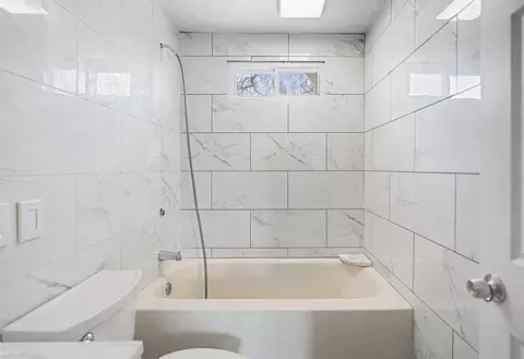 Bath - 4452 Muriel, Flint, MI 48506 photo 1 of 1