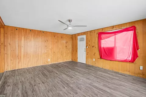 Living - 4452 Muriel, Flint, MI 48506 photo 6 of 6