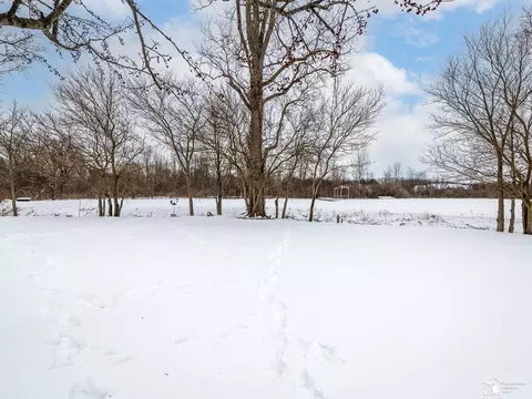 2470 Sutton, Temperance, MI 48182 photo 22