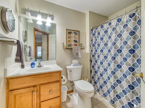 2470 Sutton, Temperance, MI 48182 photo 10