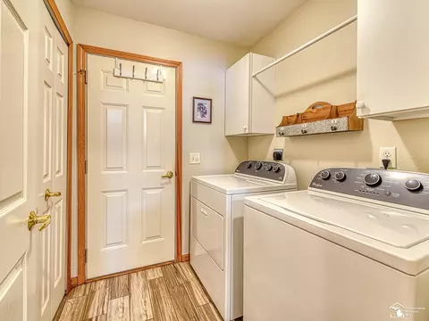 2470 Sutton, Temperance, MI 48182 photo 14