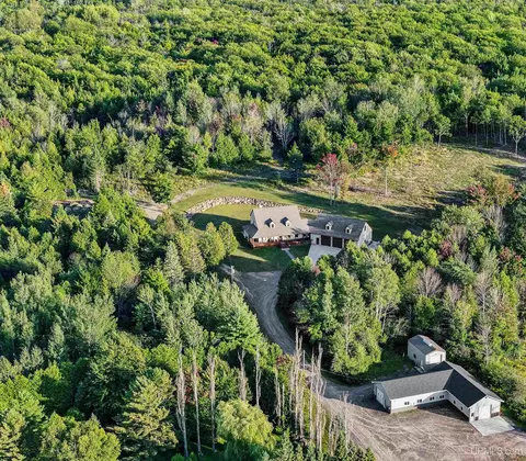 47212 Main, Houghton, MI 49931