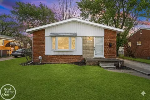 22720 Furton, Saint Clair Shores, MI 48082