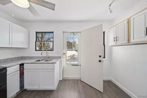 Entry Way - 128 Irwin, Brooklyn, MI 49230 photo 1 of 1