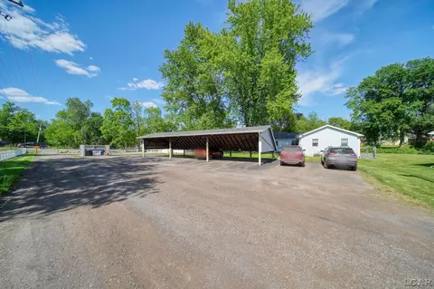 Exterior - 128 Irwin, Brooklyn, MI 49230 photo 5 of 8