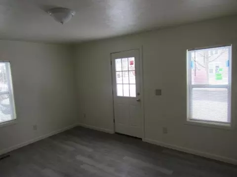 317 E Williams, Owosso, MI 48867 photo 6