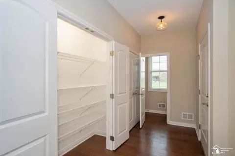 Entry Way - 11080 S Custer, Monroe, MI 48161 photo 3 of 3
