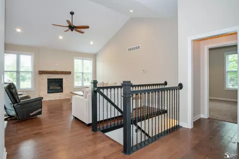 Entry Way - 11080 S Custer, Monroe, MI 48161 photo 2 of 3