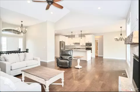 Living - 11080 S Custer, Monroe, MI 48161 photo 2 of 2