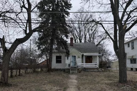 115 E Genesee, Flint, MI 48505