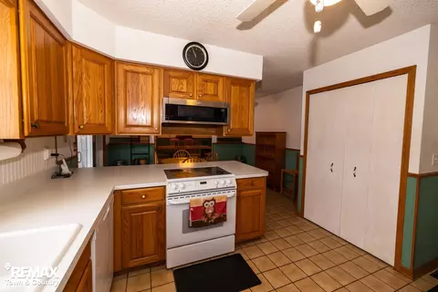 7444 Potter, Flushing, MI 48433 photo 13